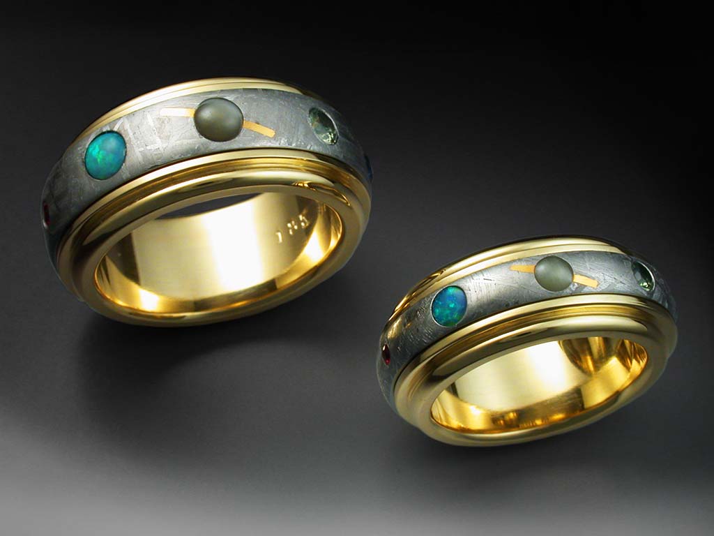 aan de andere kant, Verstikken Aquarium 18k Gold Nine Planets Ring with Meteorite & Gemstones - Metamorphosis  Jewelry Design